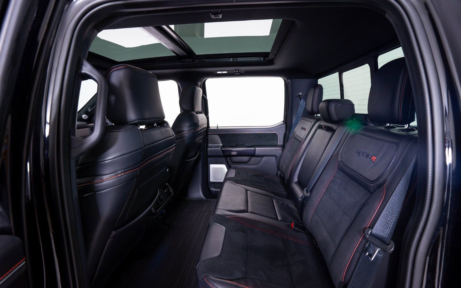 Used 2025 Ford F150 Raptor w/ Equipment Group 803A Raptor R image 21