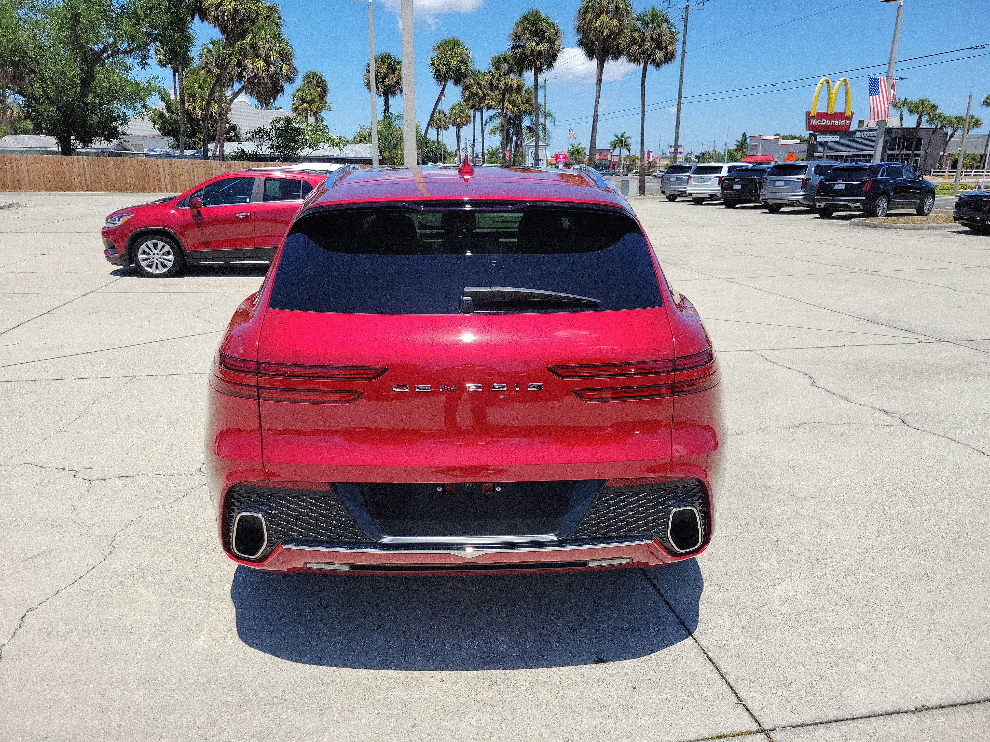 Used 2023 Genesis GV70 2.5T w/ Select Package AWD/4WD image 5