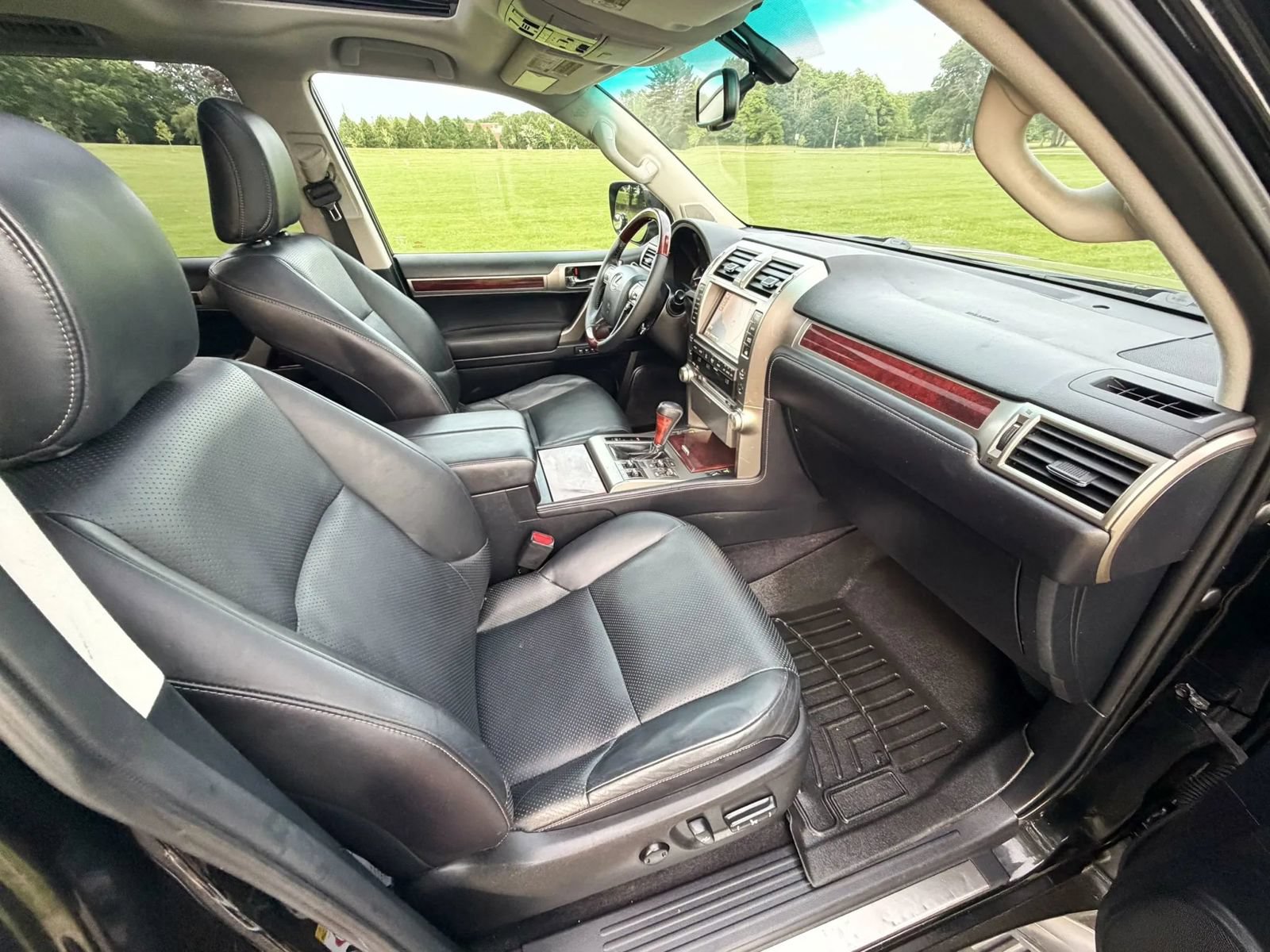 Used 2011 Lexus GX 460 Premium AWD/4WD image 85