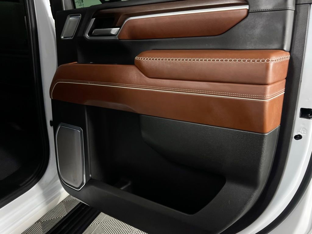 Used 2024 GMC Sierra 2500 Denali Ultimate image 22