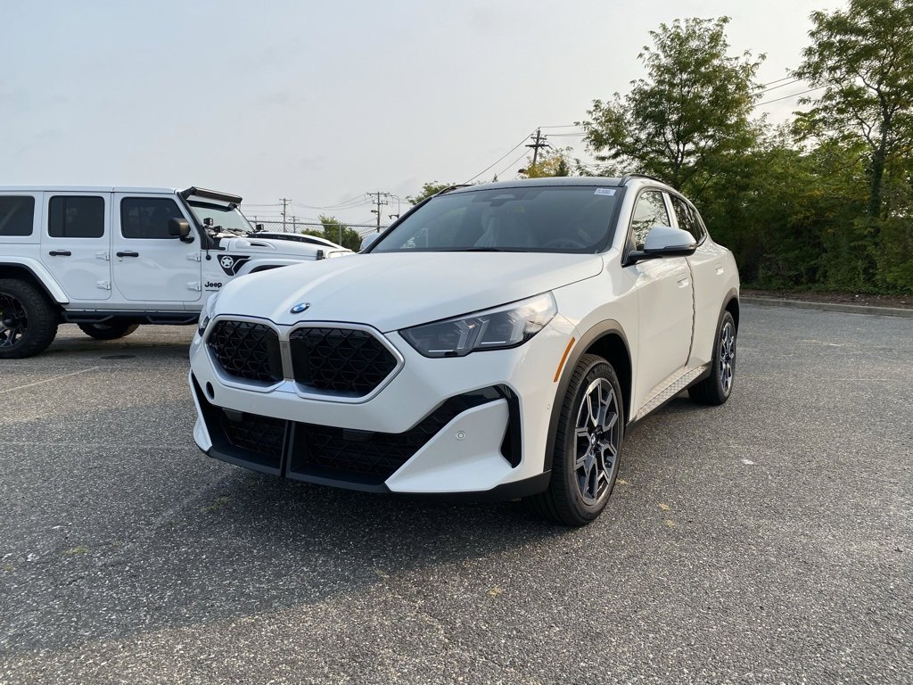 New 2026 BMW X2 xDrive28i w/ Convenience Package image 1