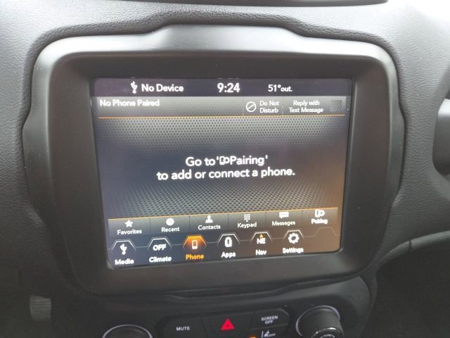 Used 2023 Jeep Renegade Latitude image 21