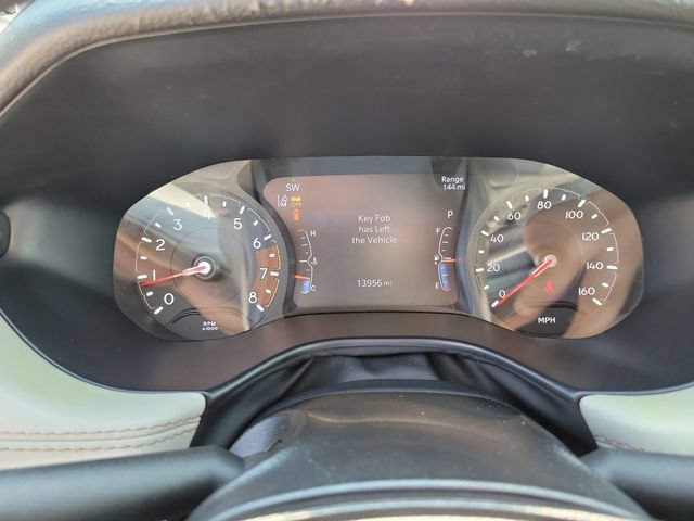 Used 2025 Jeep Compass Limited AWD/4WD image 8
