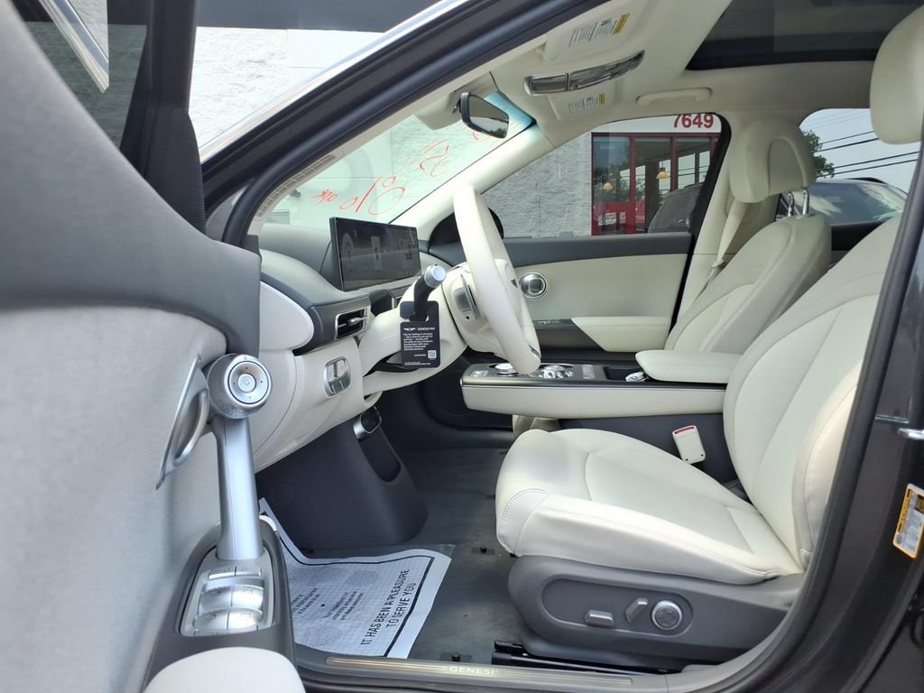 New 2026 Genesis GV60 AWD image 14