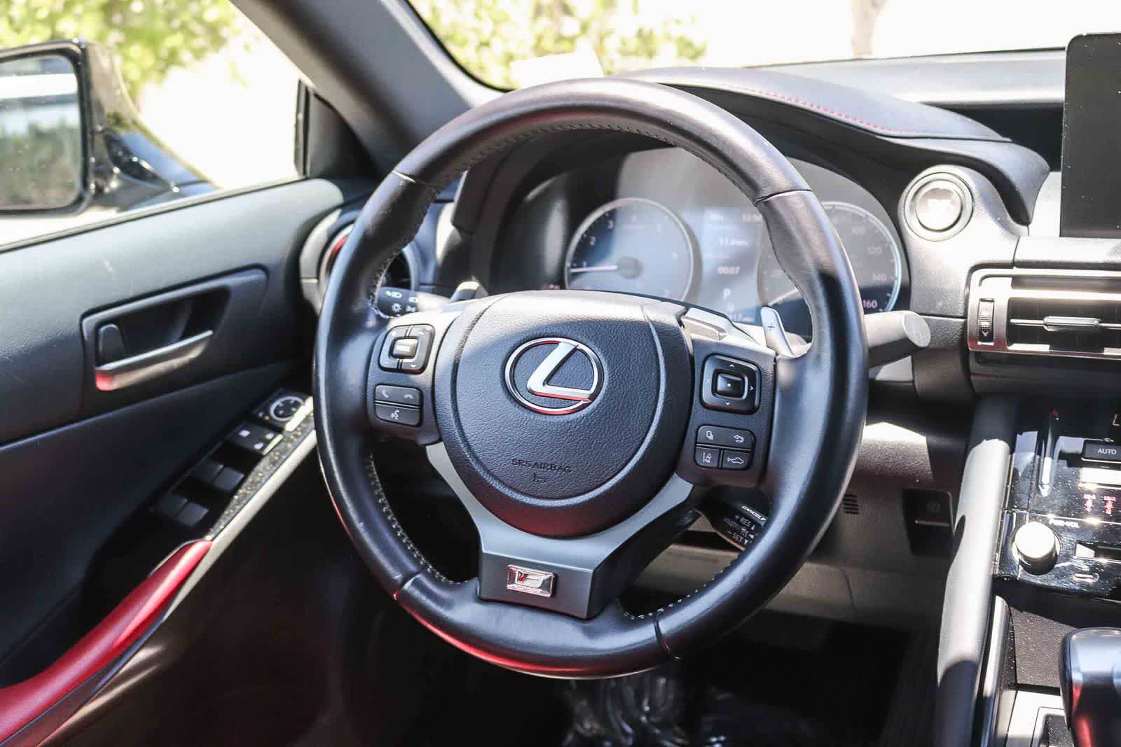 Used 2022 Lexus IS 300 RWD image 14