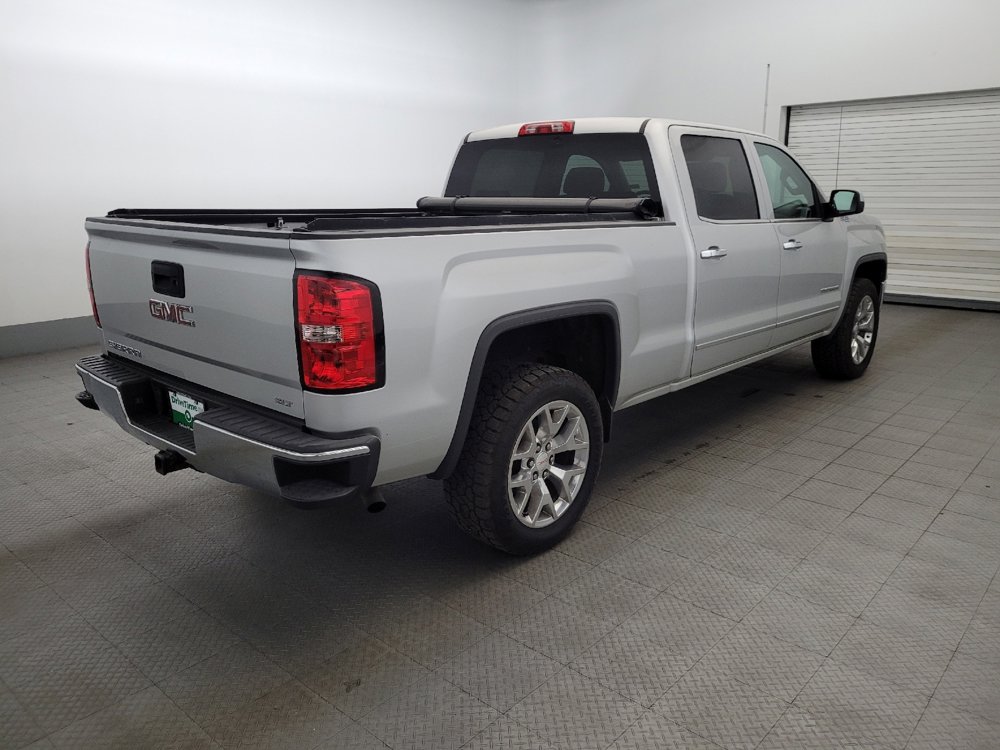 Used 2015 GMC Sierra 1500 SLT w/ SLT Crew Cab Value Package AWD/4WD image 9