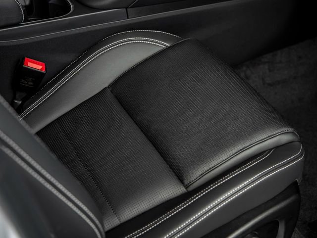 New 2024 Jaguar E-PACE R-Dynamic SE image 27