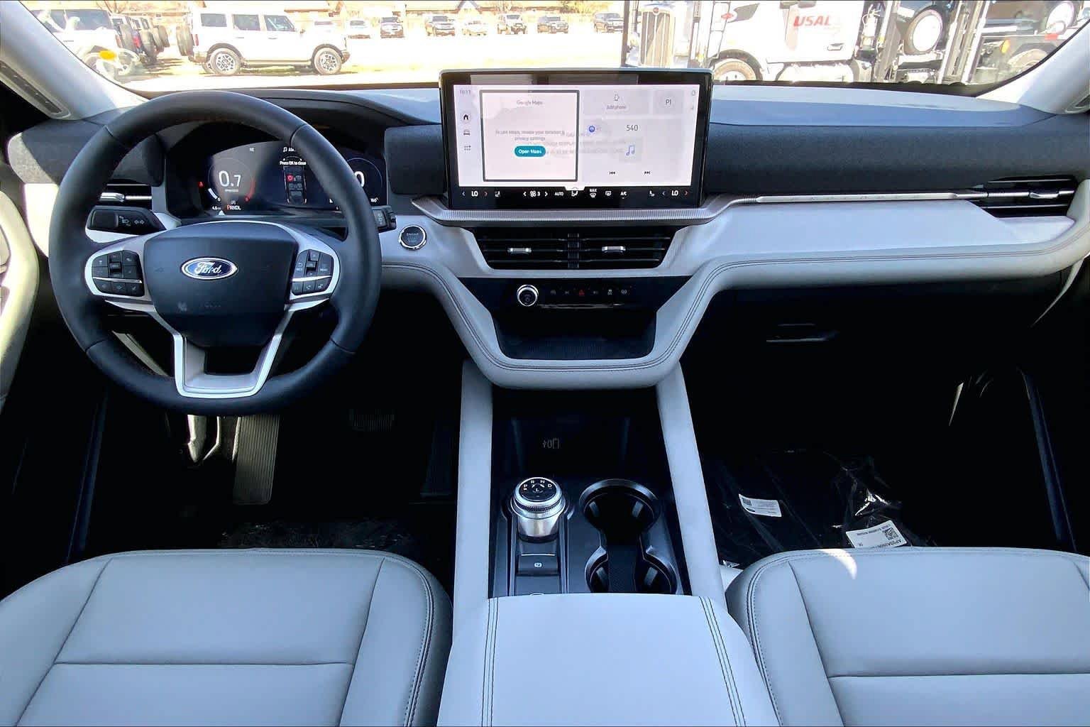 New 2026 Ford Explorer Active w/ Active Comfort Package image 5