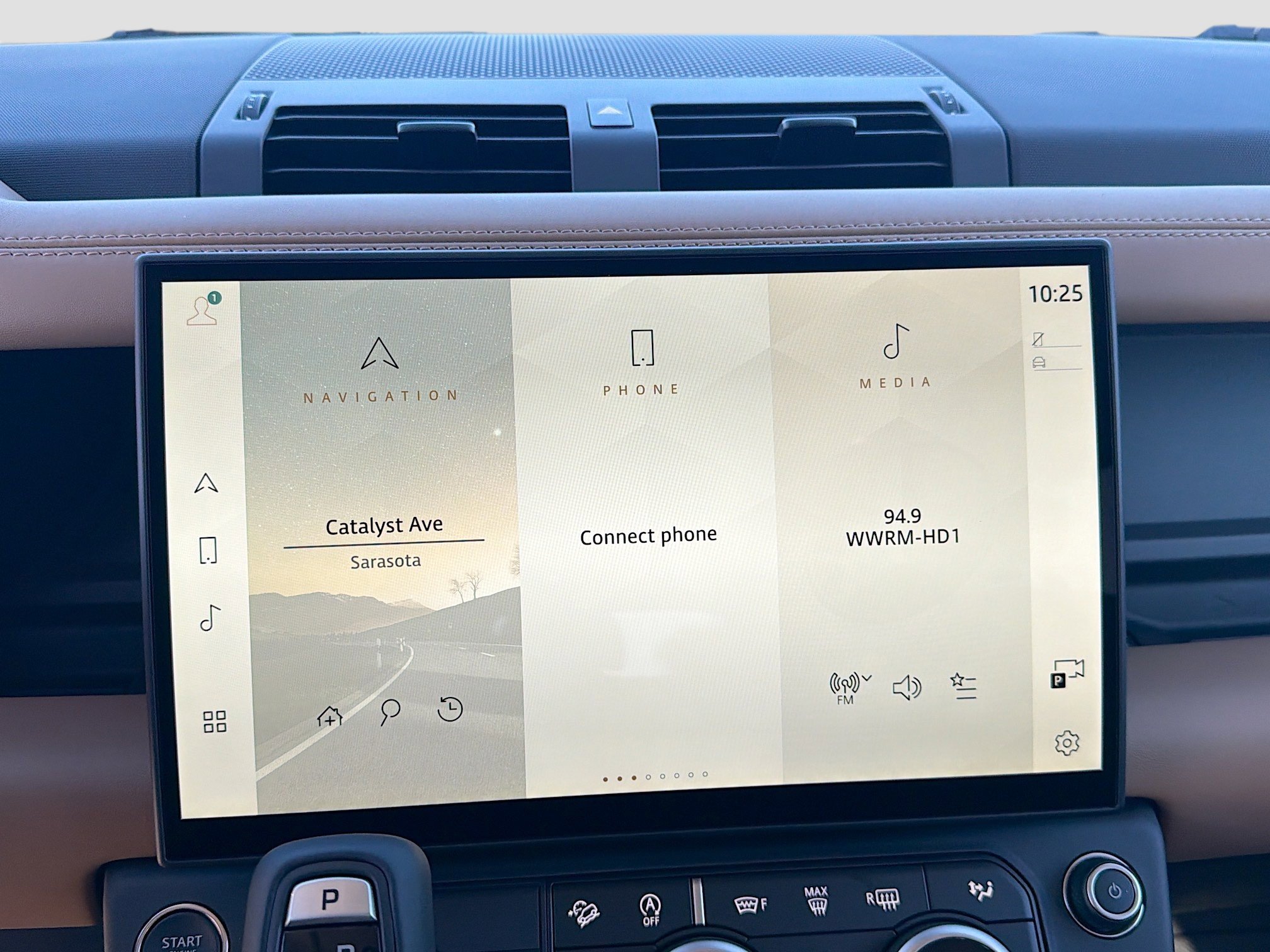 New 2026 Land Rover Defender 110 X-Dynamic SE image 30