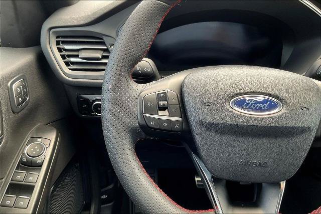 Certified 2023 Ford Escape ST-Line Select w/ Tech Pack #2 AWD/4WD image 11