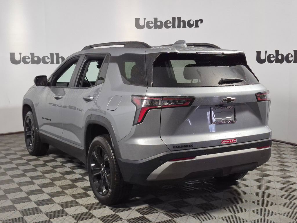 New 2026 Chevrolet Equinox LT w/ Midnight Edition FWD image 5