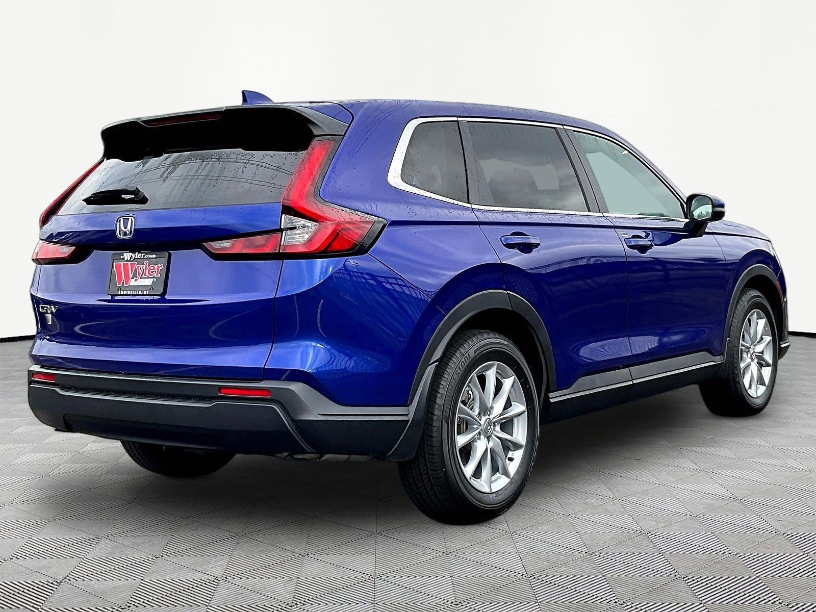 Used 2023 Honda CR-V EX image 6