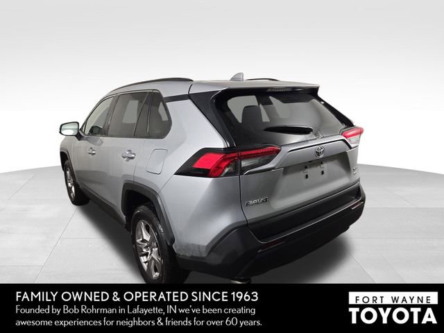 Used 2025 Toyota RAV4 XLE image 9