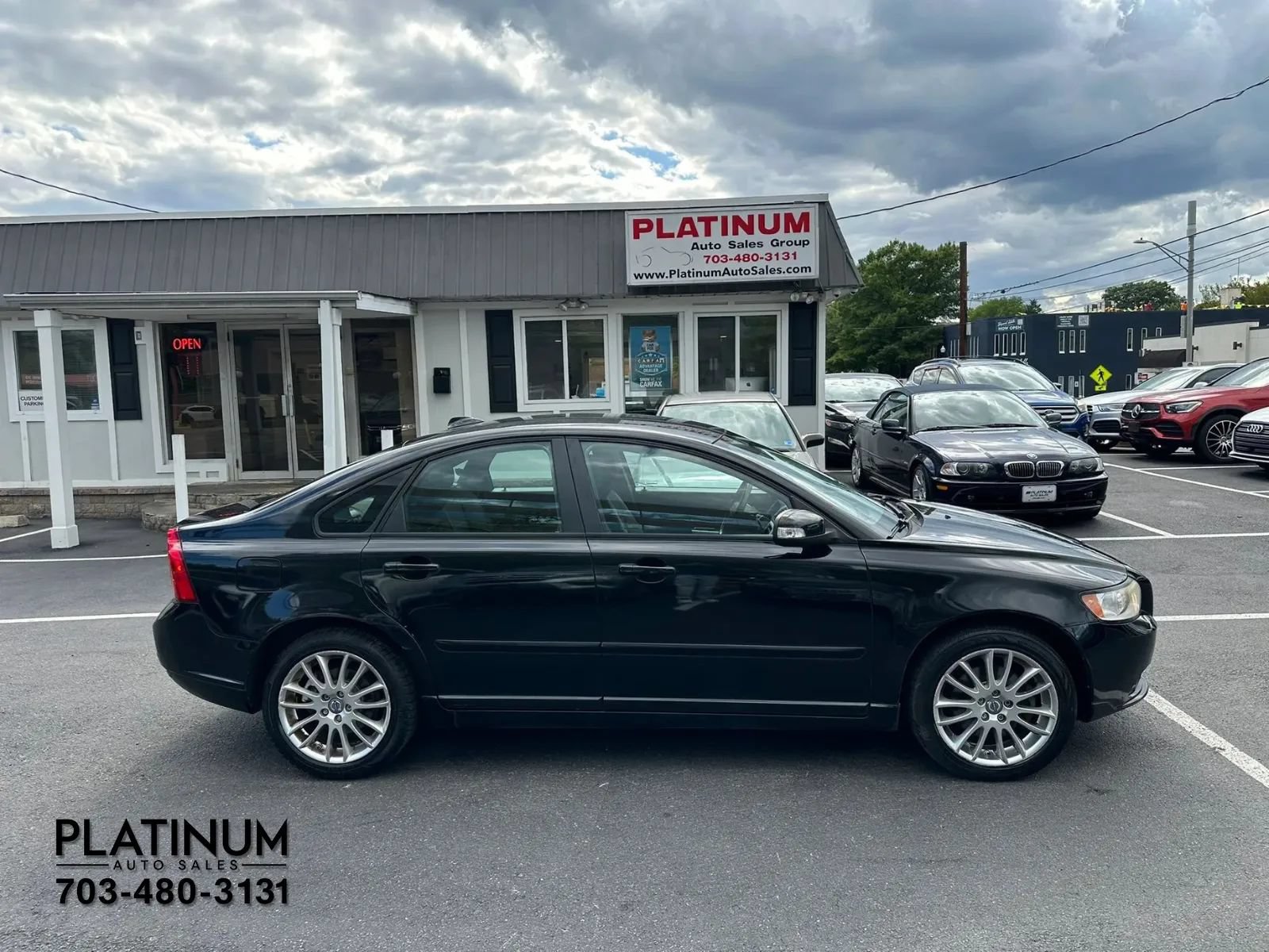 Used 2010 Volvo S40 2.4i FWD image 2