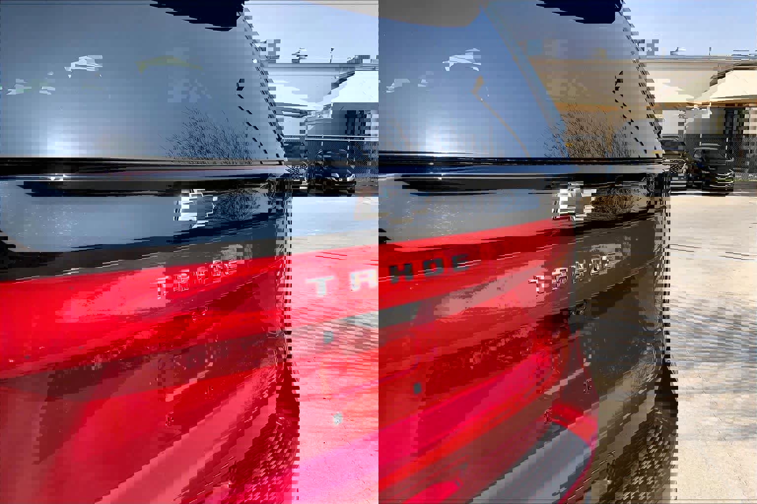 Used 2025 Chevrolet Tahoe High Country AWD/4WD image 33