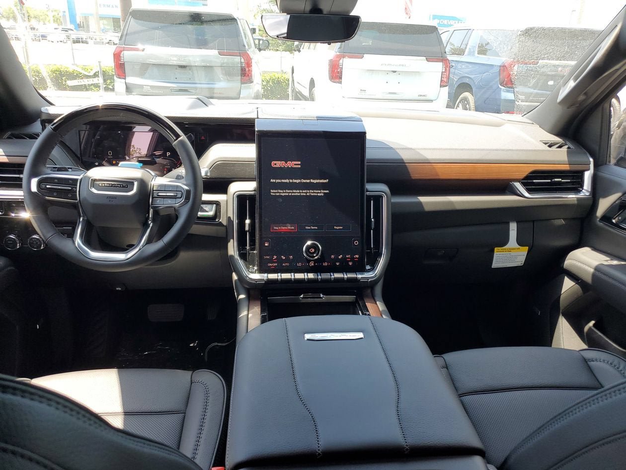 New 2026 GMC Yukon XL Denali w/ Denali Reserve Package AWD/4WD image 12
