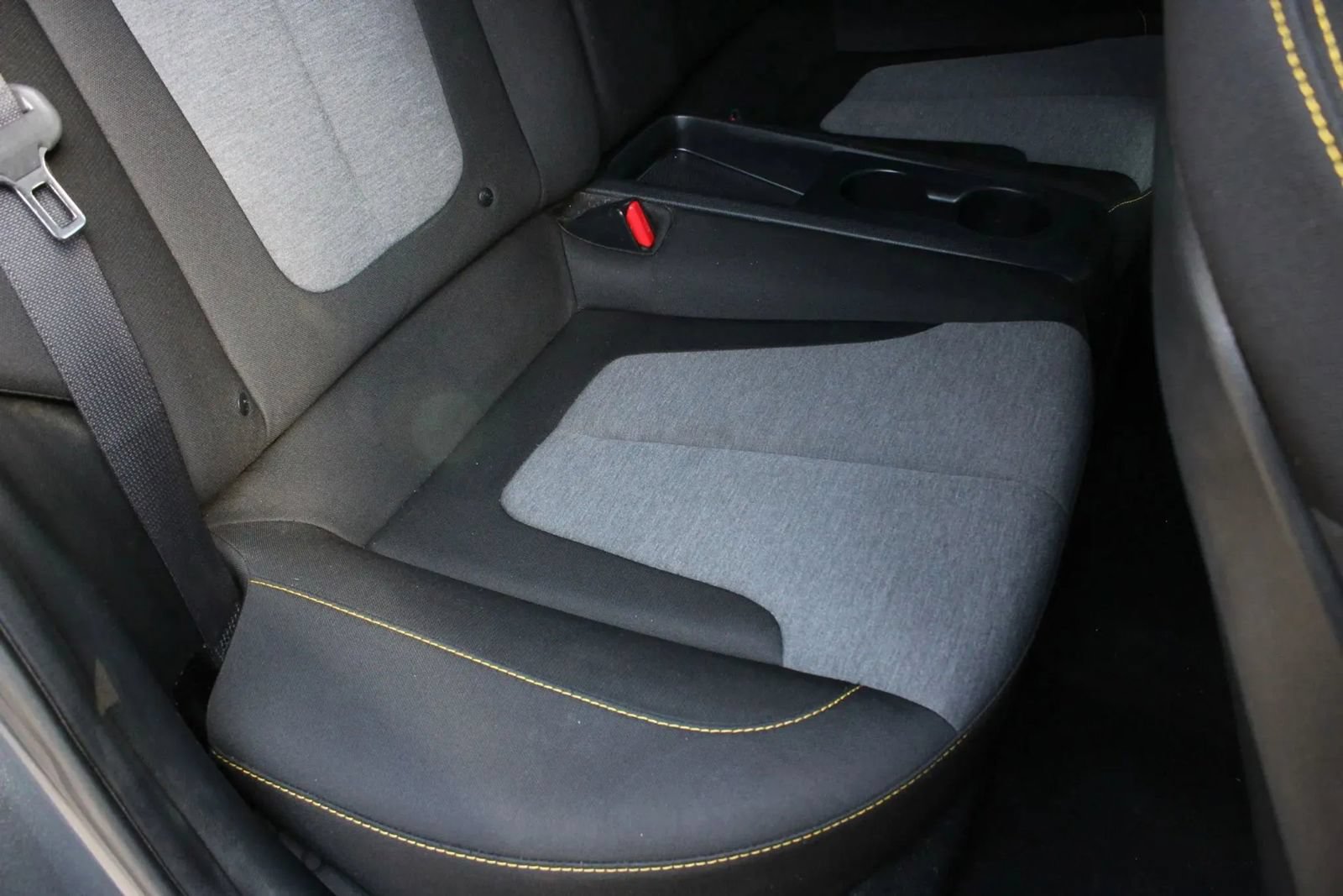 Used 2019 Hyundai Veloster Turbo R-Spec FWD image 17