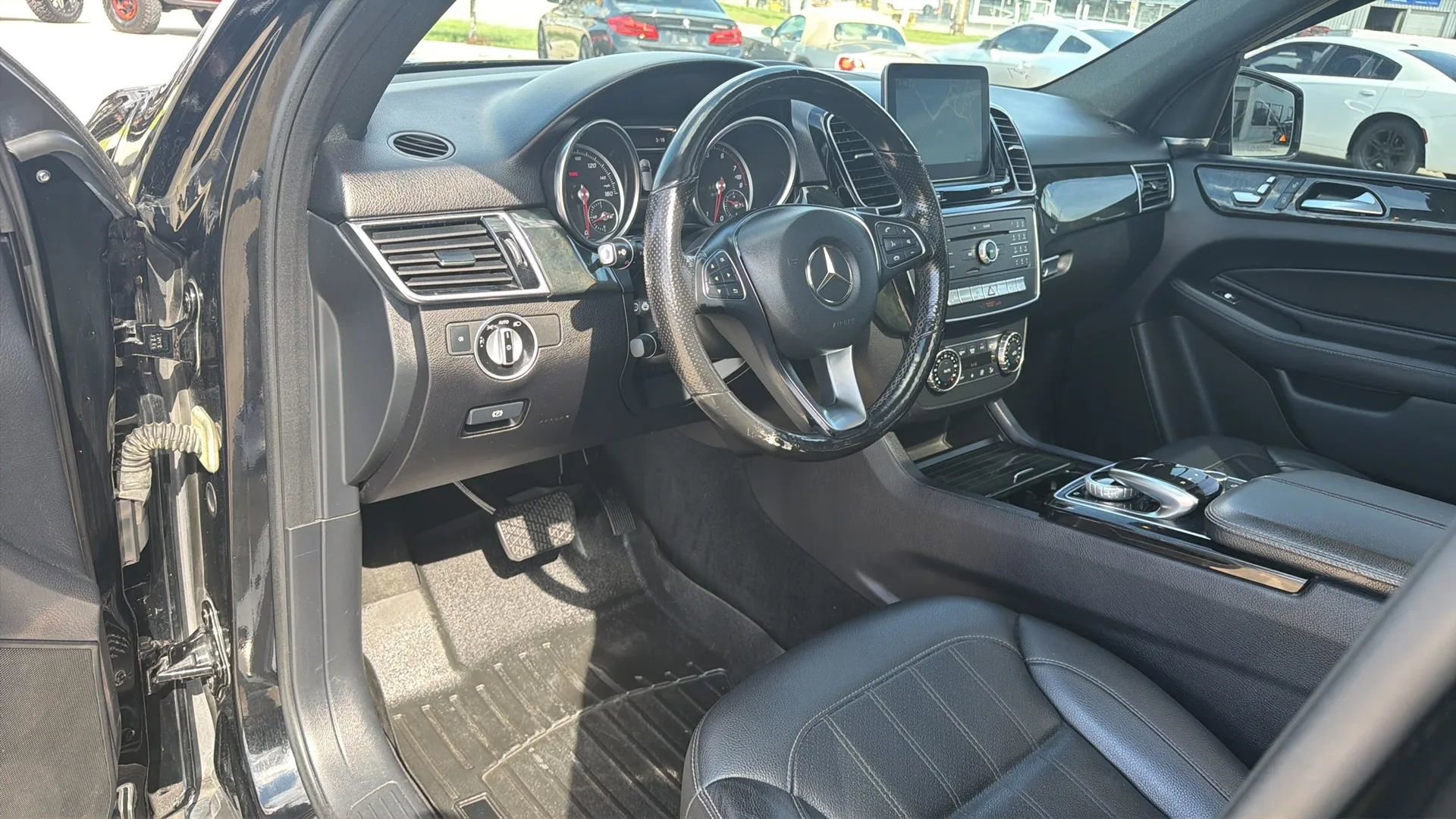 Used 2017 Mercedes-Benz GLE 350 4MATIC image 55