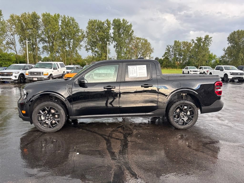 Used 2026 Ford Maverick XLT w/ XLT Luxury Package AWD/4WD image 2