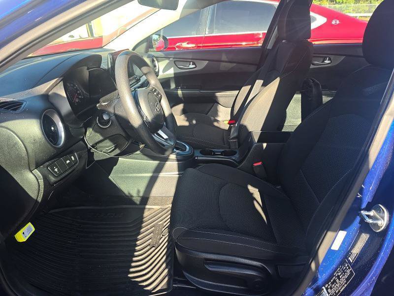 Used 2020 Kia Forte LXS FWD image 6