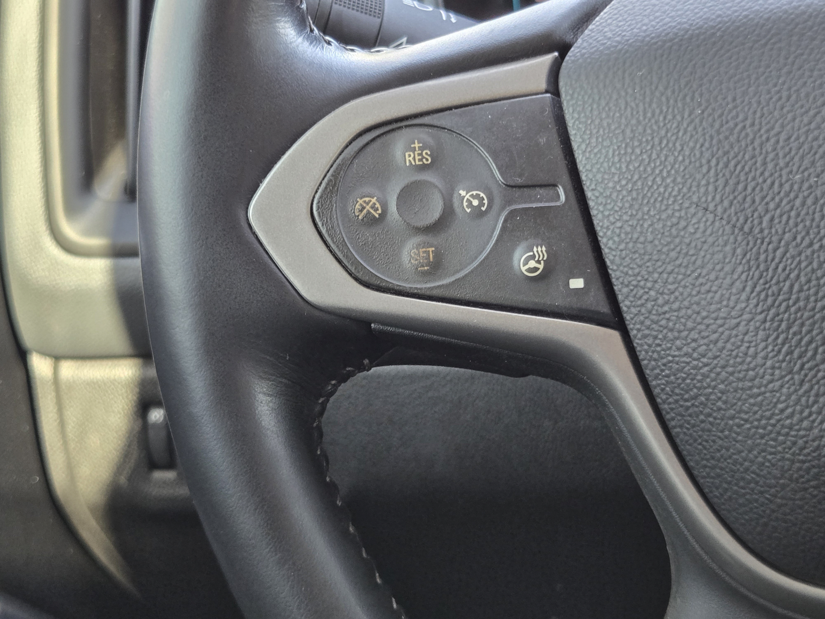 Used 2019 Chevrolet Colorado Z71 RWD image 25