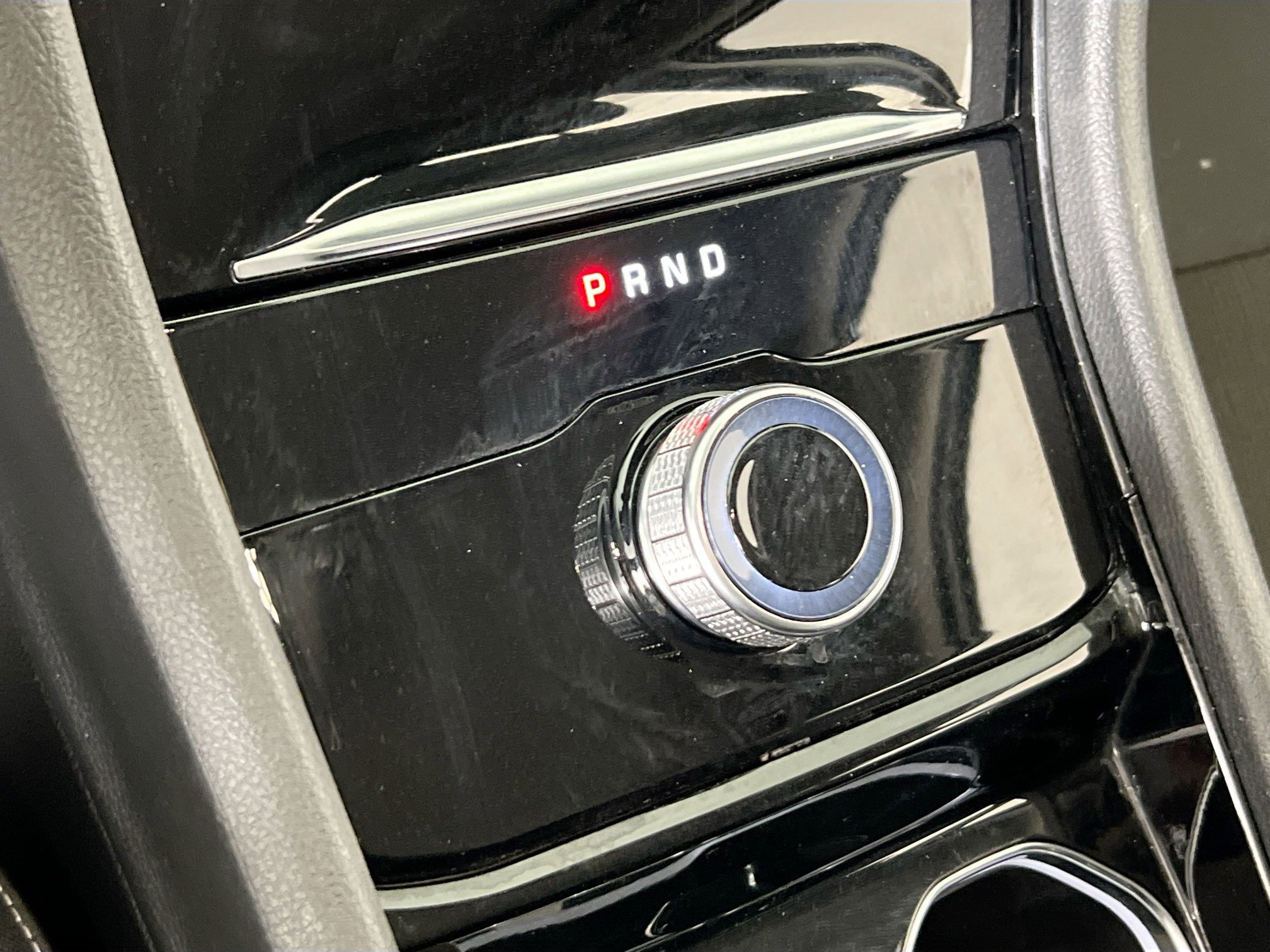 Used 2023 Jeep Grand Cherokee Laredo AWD/4WD image 16