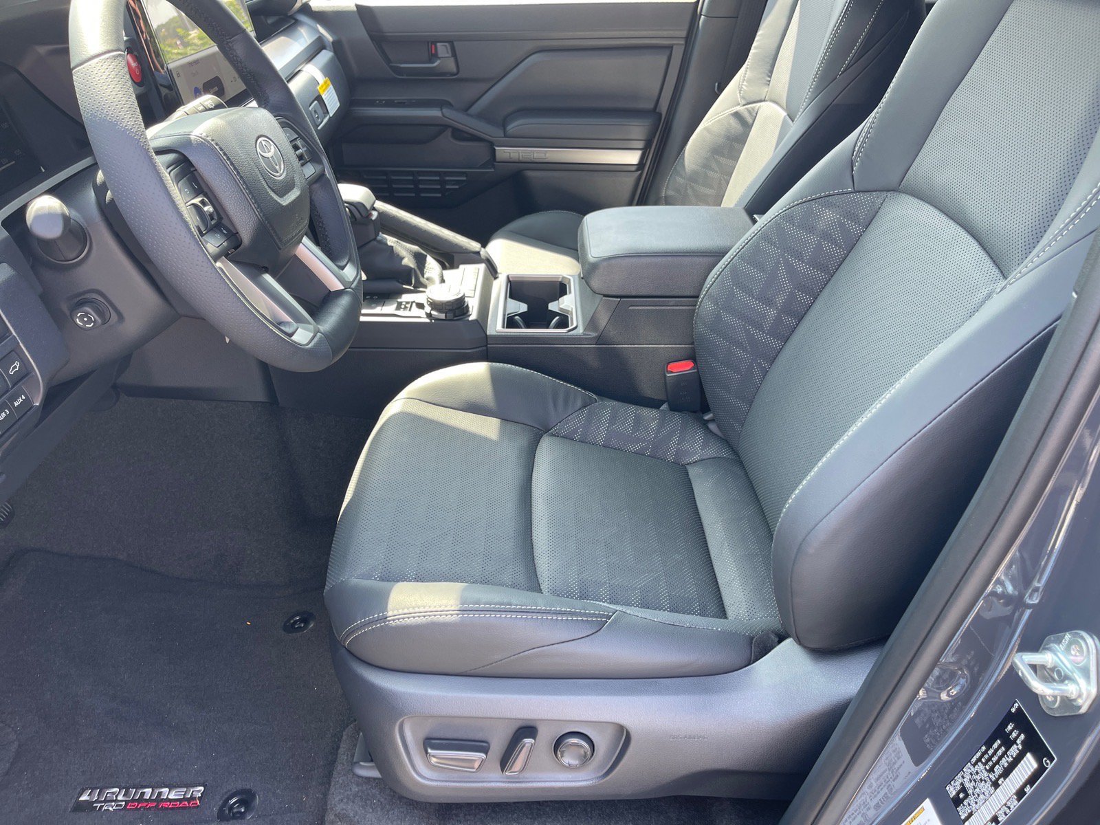 New 2026 Toyota 4Runner TRD Off-Road Premium AWD/4WD image 9