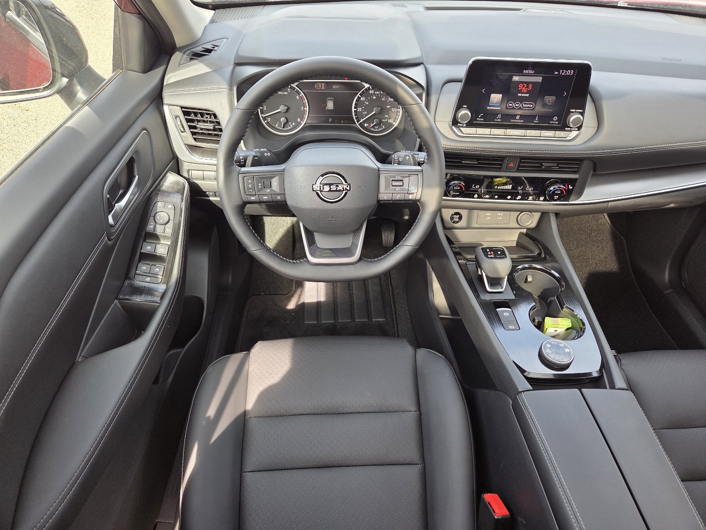 New 2026 Nissan Rogue Dark Armor AWD/4WD image 5