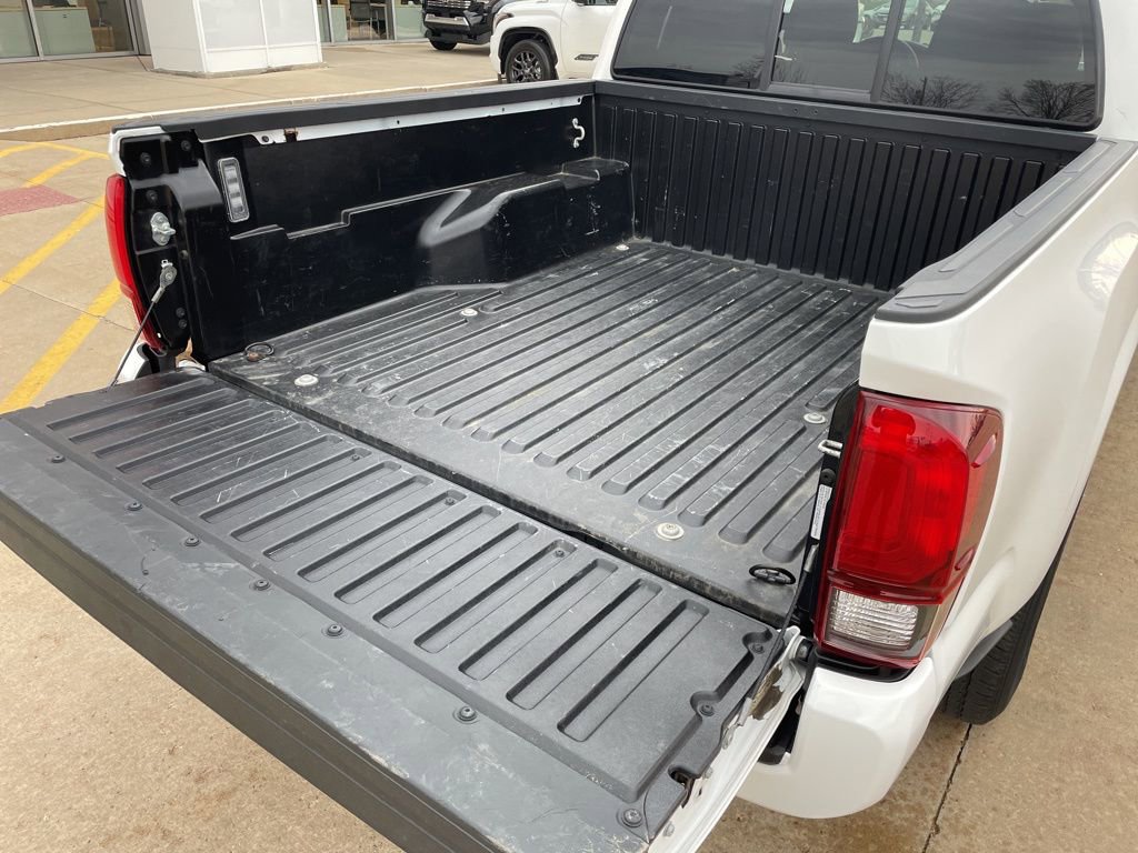 Used 2023 Toyota Tacoma SR image 14