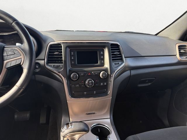 Used 2015 Jeep Grand Cherokee Laredo w/ Quick Order Package 23E AWD/4WD image 11
