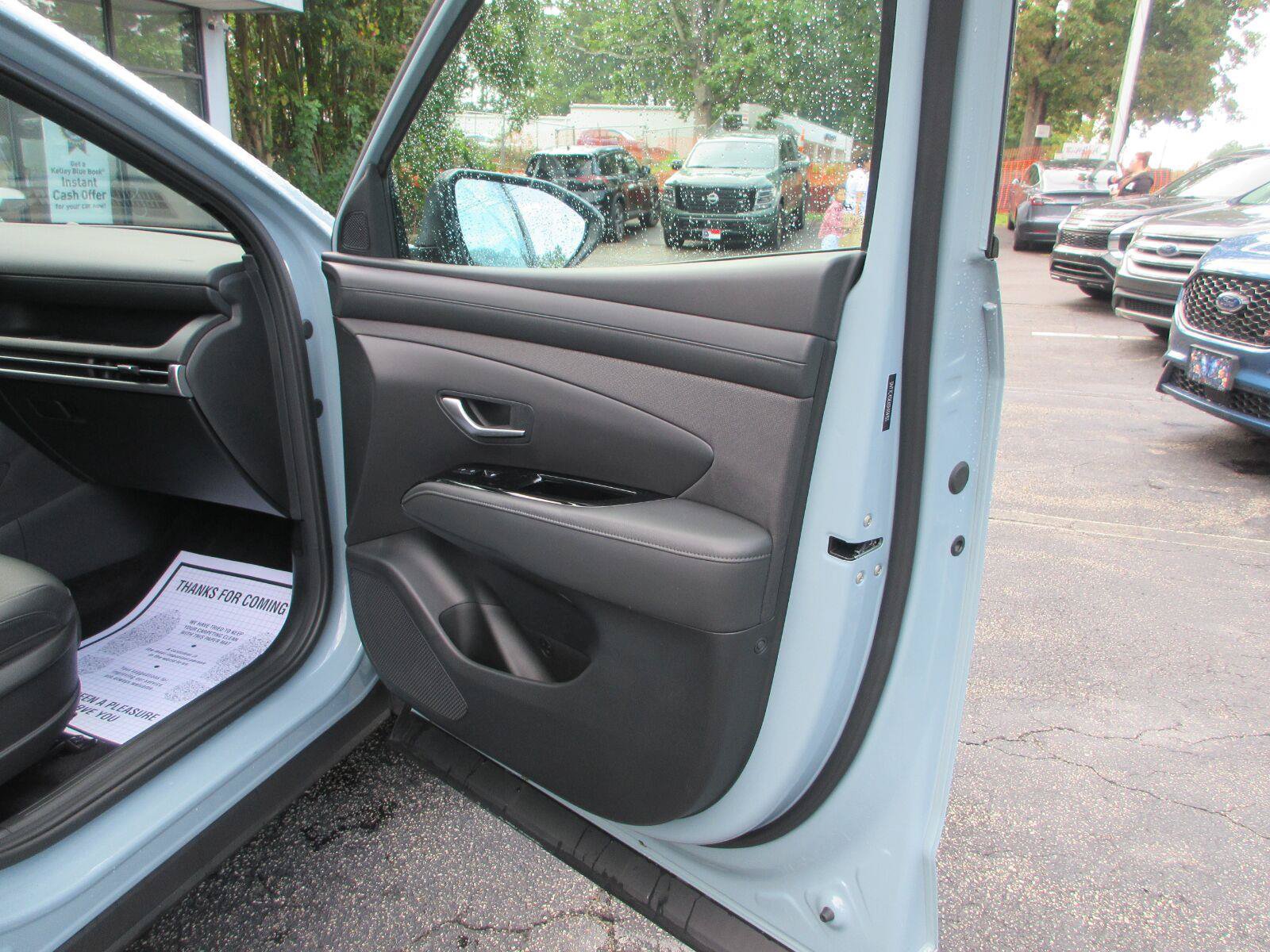 Used 2025 Hyundai Santa Cruz SEL FWD image 15