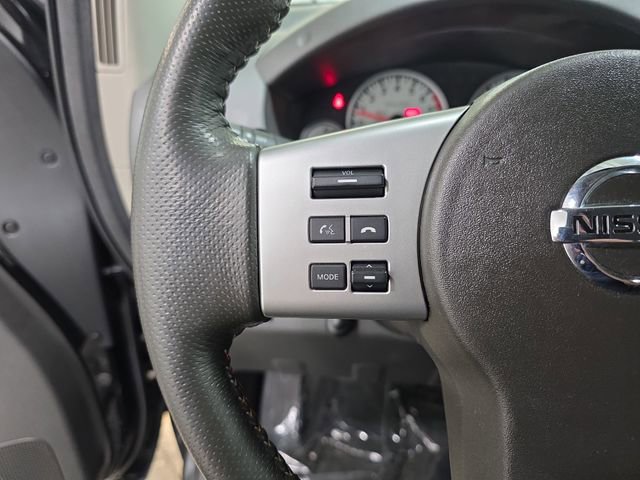Used 2016 Nissan Frontier PRO-4X AWD/4WD image 17