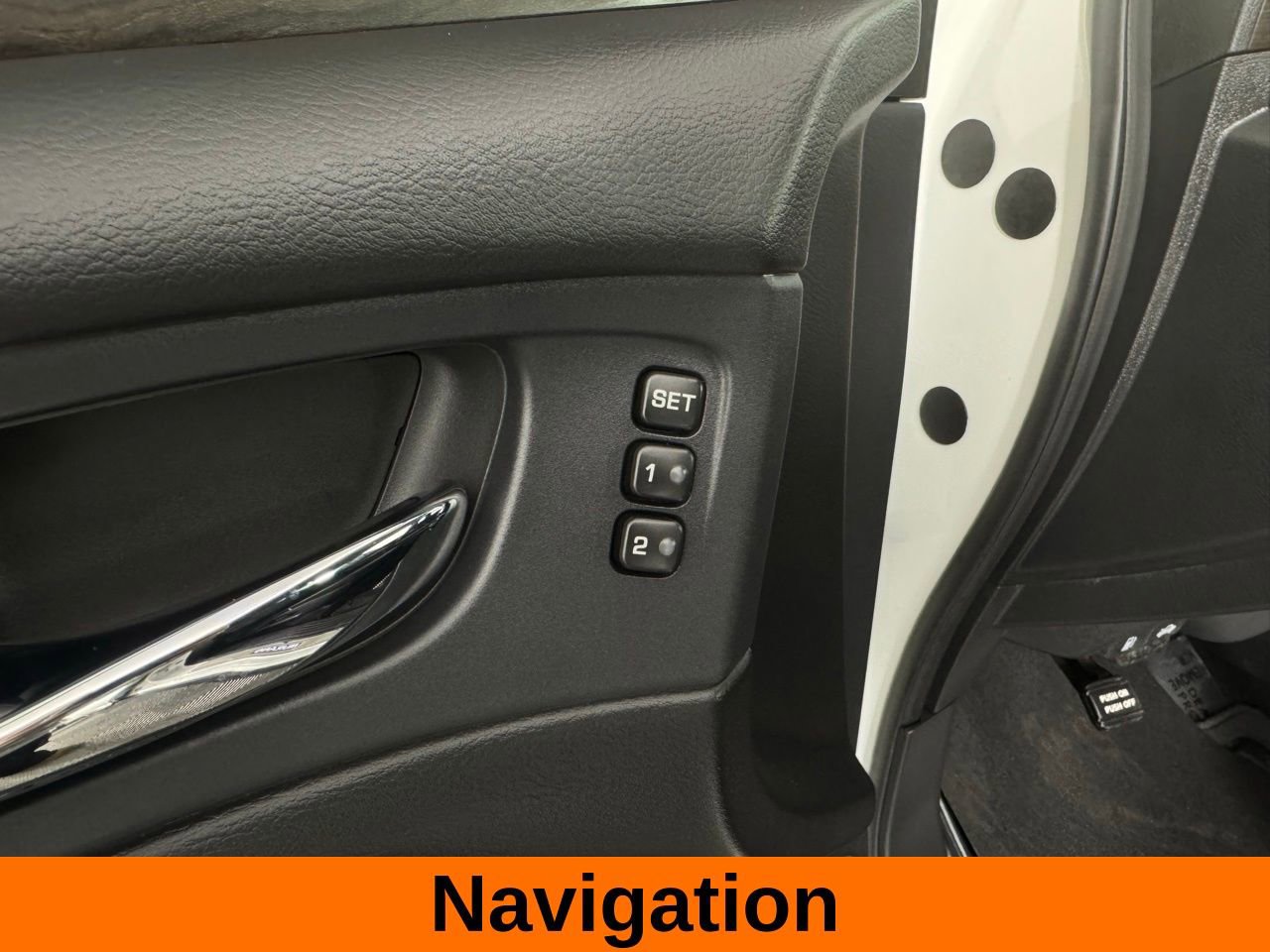 Used 2024 Nissan Murano Platinum w/ Cargo Package image 10