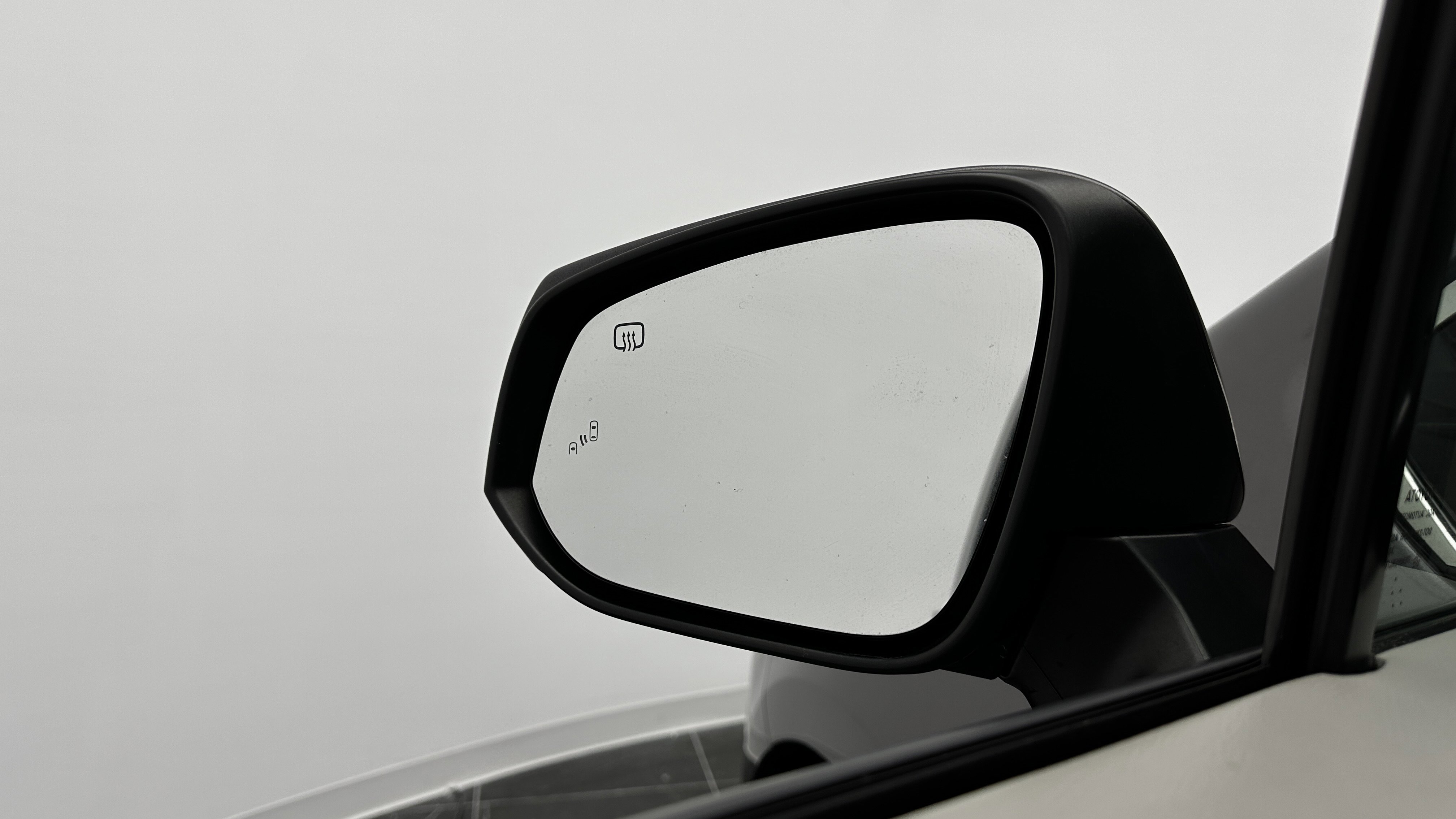 Used 2021 Toyota Sienna XLE image 12