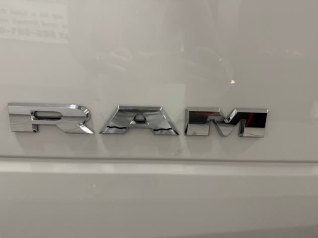 New 2025 RAM 2500 Big Horn image 41