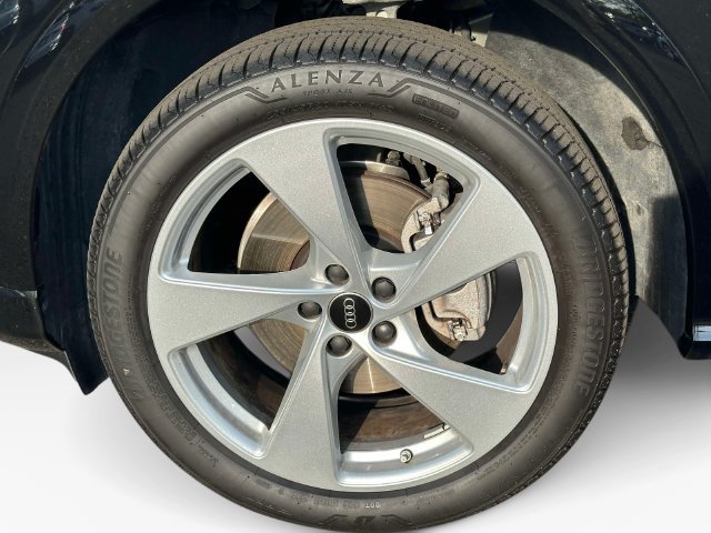 Certified 2025 Audi Q5 Premium Plus AWD/4WD image 10