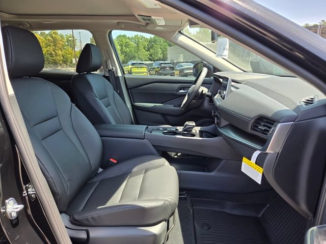 New 2026 Nissan Rogue Dark Armor FWD image 16