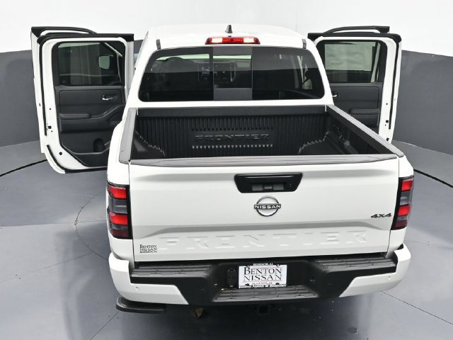New 2026 Nissan Frontier SV w/ All-Weather Content Package AWD/4WD image 43
