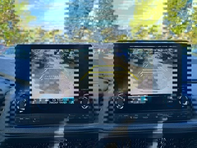 Used 2024 Honda CR-V EX image 8