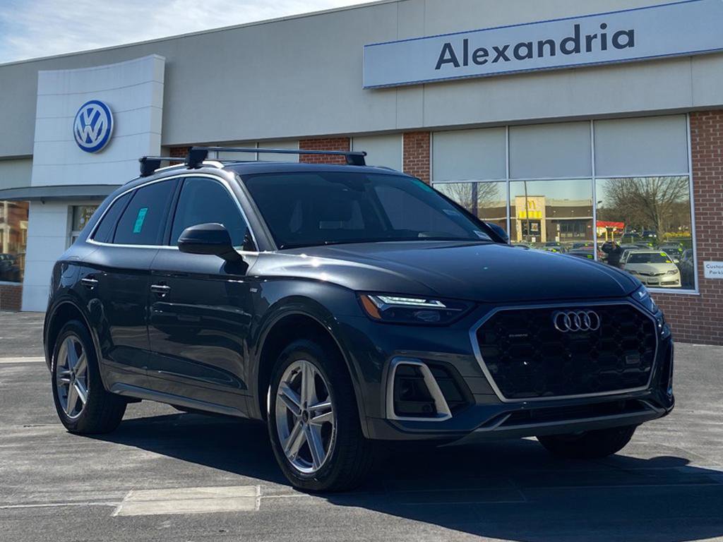 Used 2024 Audi Q5 e Premium Plus w/ Premium Plus Package
