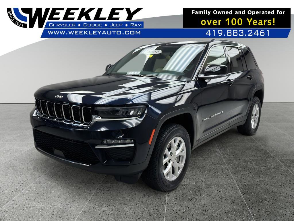 Used 2023 Jeep Grand Cherokee Limited AWD/4WD image 1
