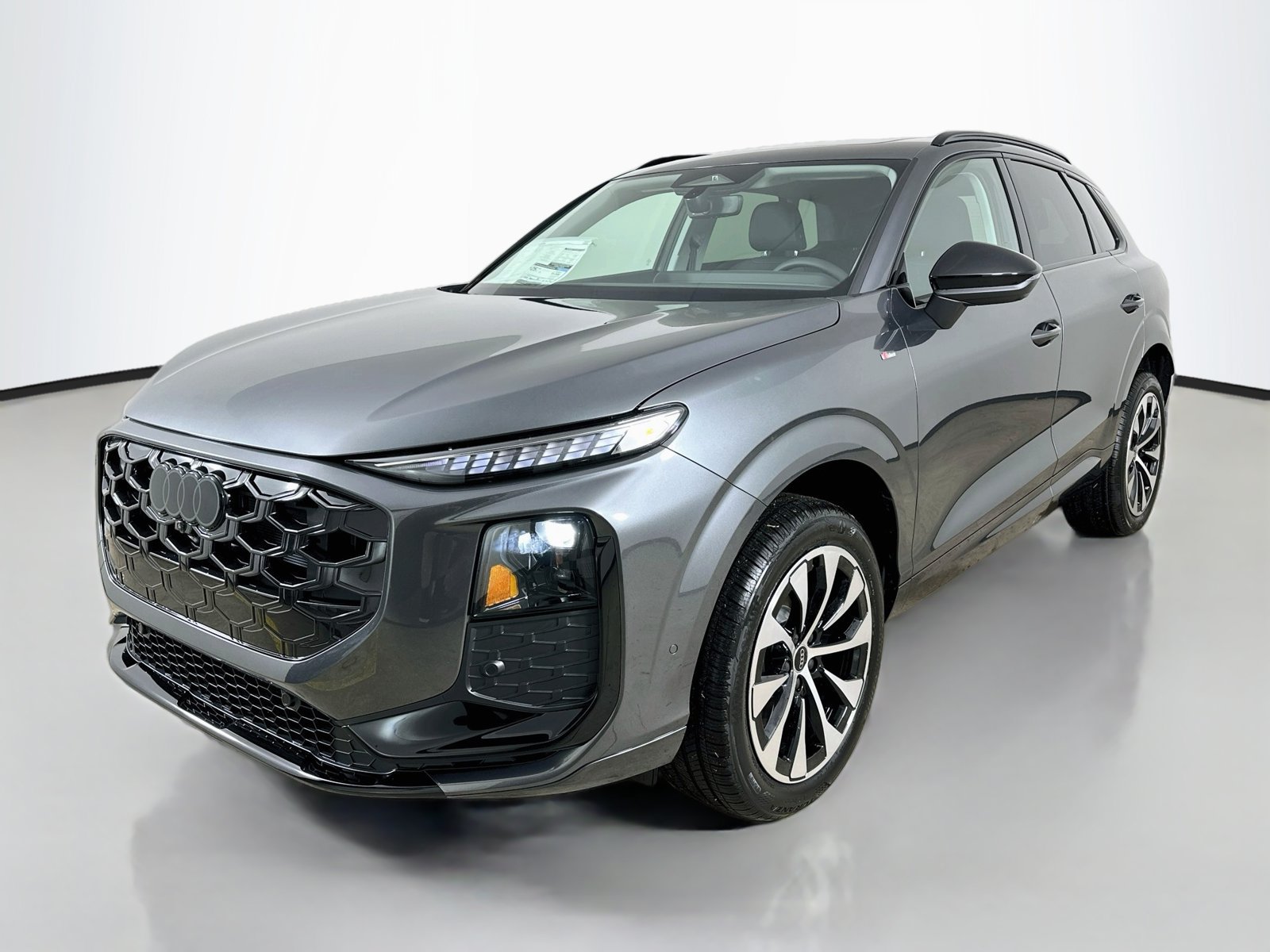 New 2026 Audi Q3 quattro 2.0T