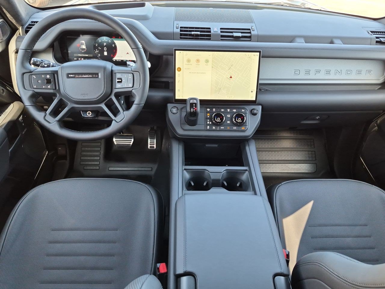 New 2026 Land Rover Defender 110 OCTA AWD/4WD image 23