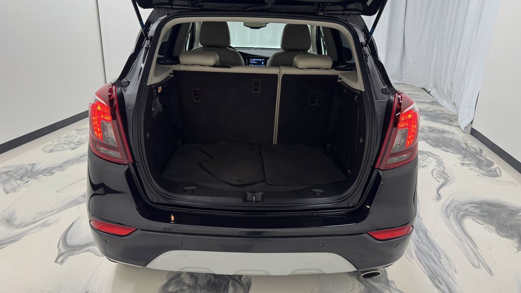 Used 2017 Buick Encore Premium AWD/4WD image 8