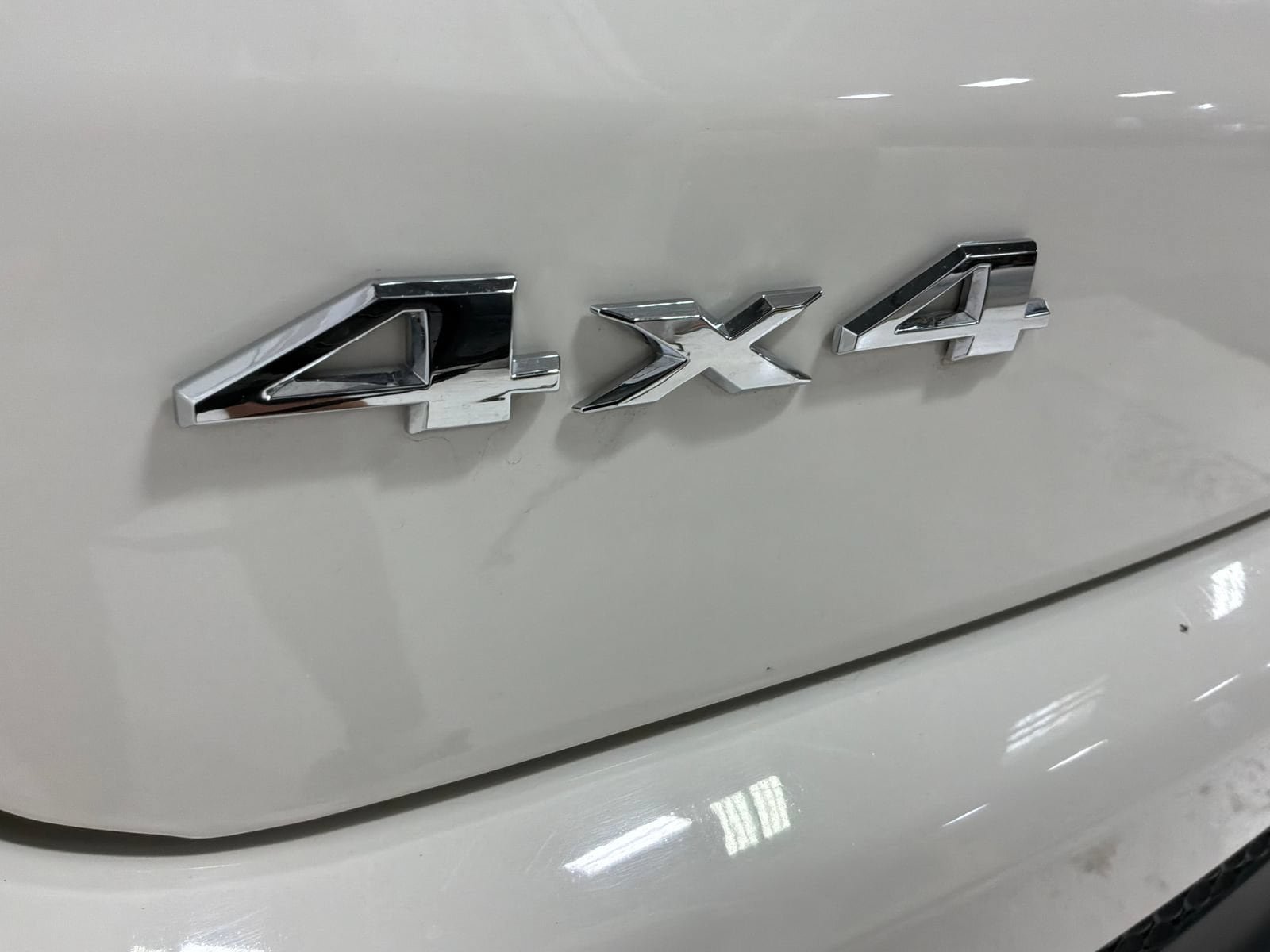 Used 2018 Jeep Compass Latitude w/ Popular Equipment Group AWD/4WD image 11