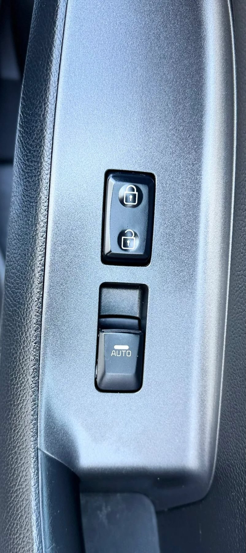 Used 2014 Kia Forte EX FWD image 35