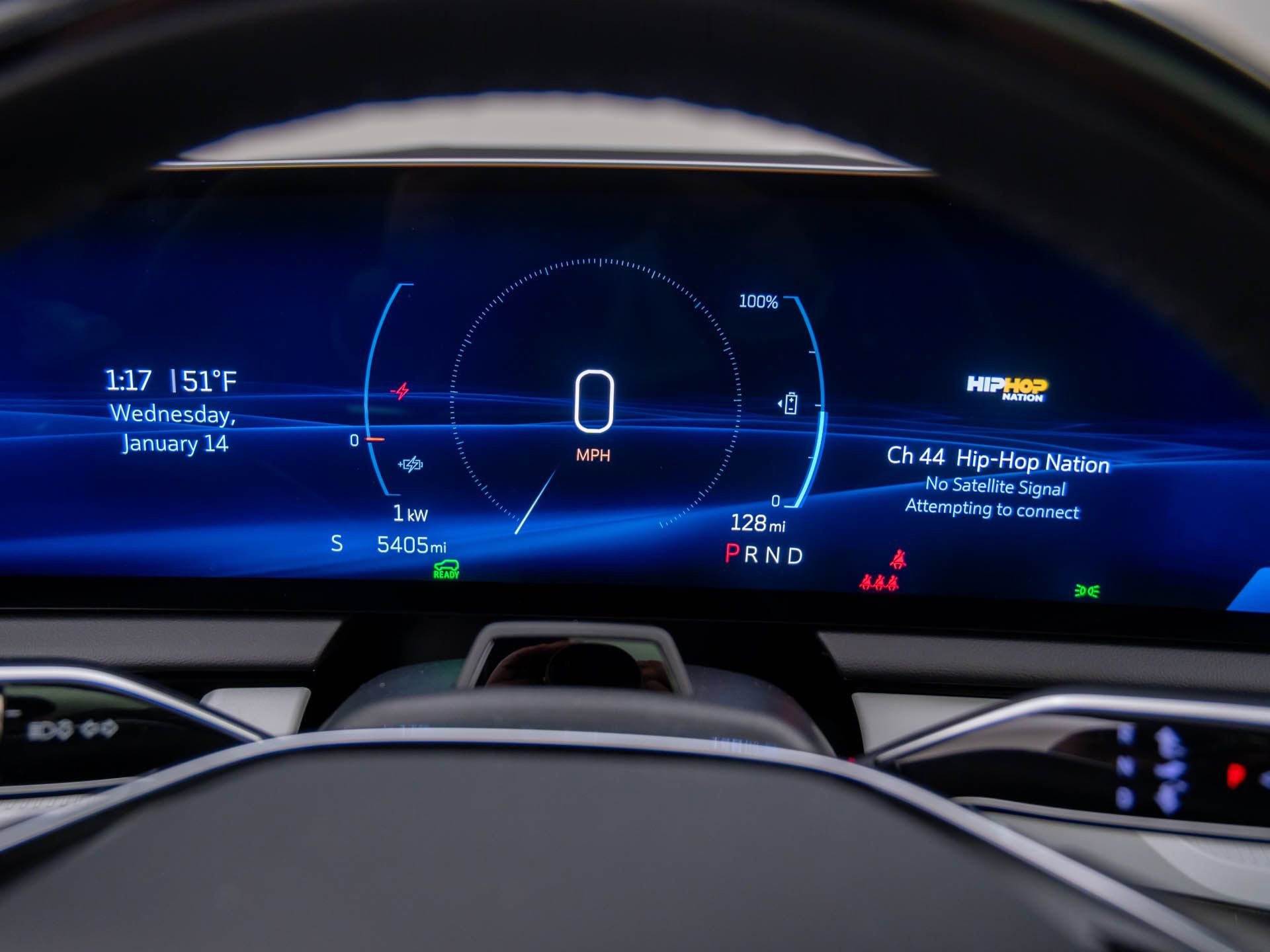 Used 2025 Cadillac Optiq Sport 2 w/ LPO, Floor Liner Package image 27