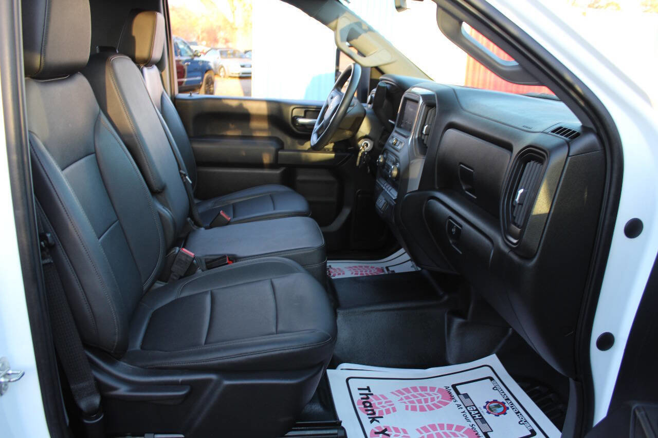 Used 2021 Chevrolet Silverado 2500 W/T w/ WT Convenience Package image 15