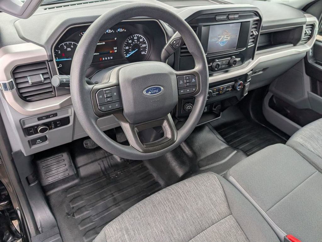 Used 2023 Ford F150 XL image 18