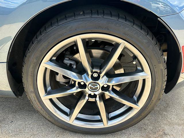 Used 2017 MAZDA MX-5 Miata RF Grand Touring RWD image 31